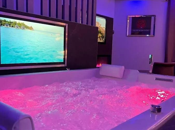 Chic & Jacuzzi
